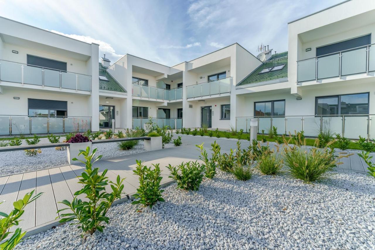 גרצי'יבובו Sunset Resort Iv, Nadmorska 98B מראה חיצוני תמונה